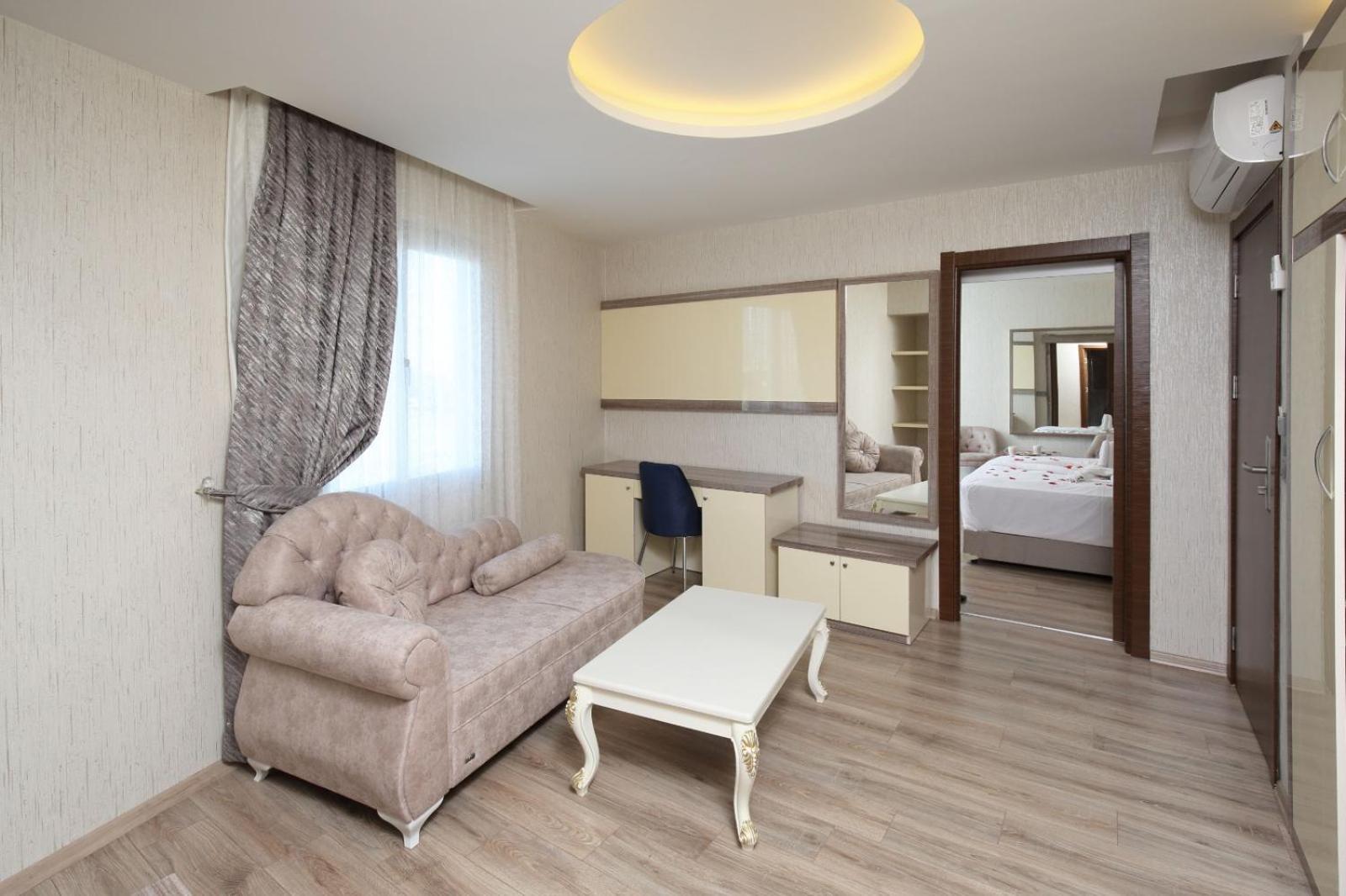 Adana Taskoeprue Hotel Exteriör bild